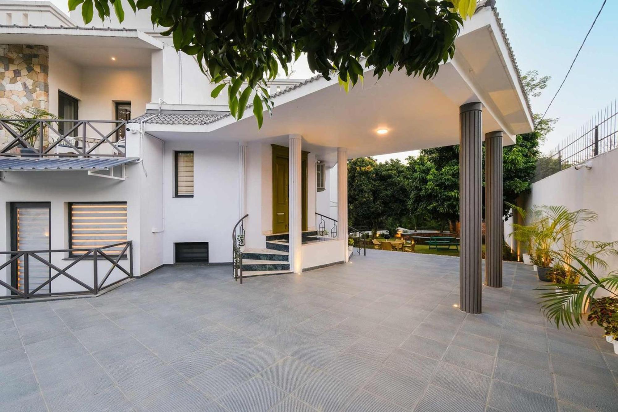 דהראדון Villa Sierra Sky - Exquisite Elegant 4 Bedroom Villa מראה חיצוני תמונה